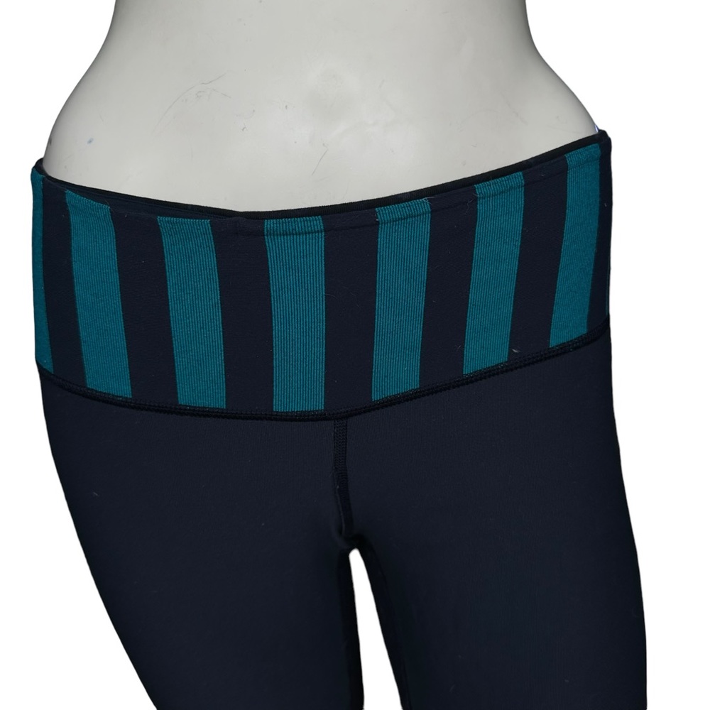 Lululemon Wunder Under Beautiful Baroque Inkwell / Micro Macro Stripe Reversible - Picture 11 of 16
